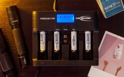 Ansmann Powerline 5 Pro Akkubatterie Ladegerät -Haus & Outdoor 254103 2356862