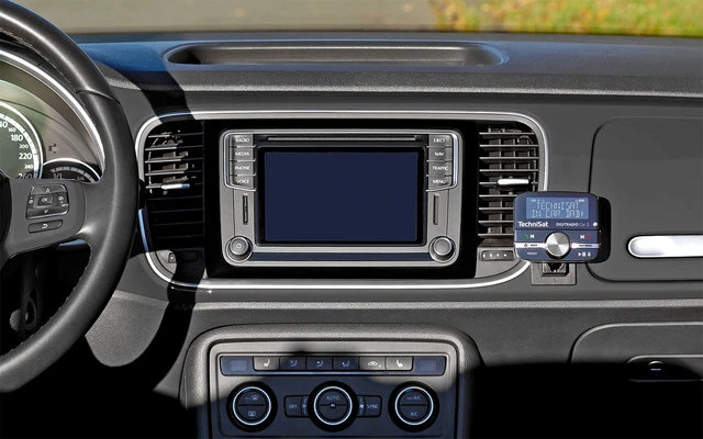 TechniSat DAB+ Digitradio Car 2 Autoradio Mit Bluetooth- Und Freisprechfunktion 3 TechniSat DAB+ Digitradio Car 2 Autoradio Mit Bluetooth- Und Freisprechfunktion
