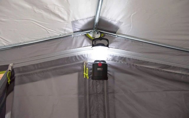 High Peak Tramp 2.0 Freistehendes Busvorzelt 9 High Peak Tramp 2.0 Freistehendes Busvorzelt – Bild 7