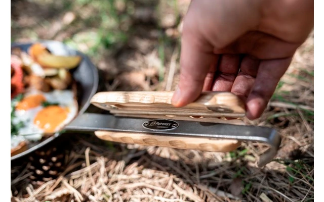 Petromax Holzgriff Für Schmiedeeiserne Pfannen 3 Petromax Holzgriff Für Schmiedeeiserne Pfannen