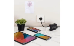 Hama Ladestation 5 Fach Mit 1x Quickcharge 3.0 / 3x USB-A / 1x USB-C Power Delievery 51 Watt