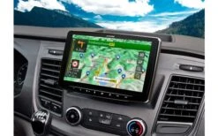 Alpine Navigationssystem Mit 9-Zoll Touchscreen Für Ford Transit Custom Mit 1-DIN-Einbaugehäuse, DAB+, Apple CarPlay Und Android Auto Unterstützung Und Mehr