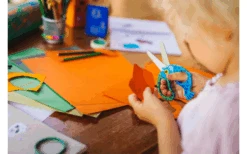 Fiskars Tierschere Für Kinder 13 Cm Marienkäfer -Haus & Outdoor 737495 4973513